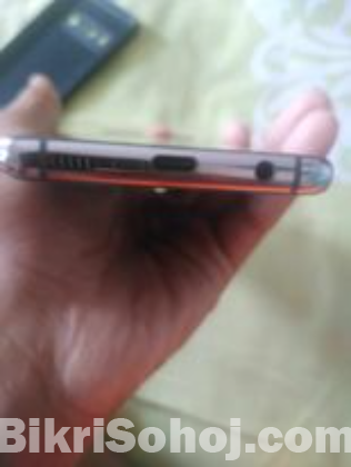 Samsung S10